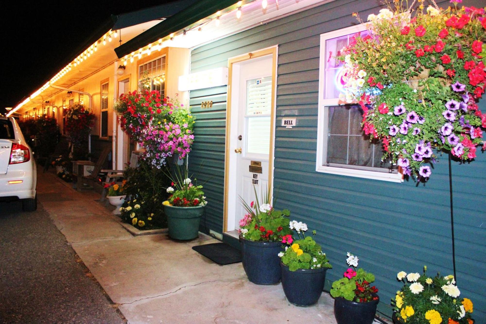 Boundary Motel Osoyoos Exterior foto